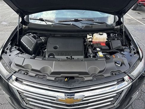 Used 2024 Chevrolet Traverse LT FWD image 31