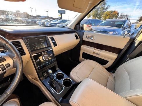 Used 2018 Ford Flex Limited w/ Equipment Group 303A image 18