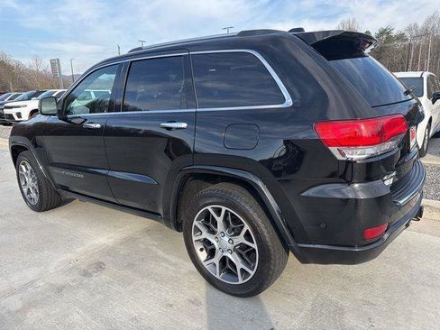 Used 2020 Jeep Grand Cherokee Overland AWD/4WD image 7