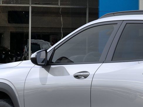 New 2026 Chevrolet Trax LT w/ Driver Confidence Package image 36