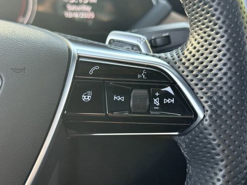 Used 2023 Audi e-tron GT Prestige w/ Prestige Package image 25