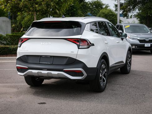 Used 2023 Kia Sportage EX AWD/4WD image 10