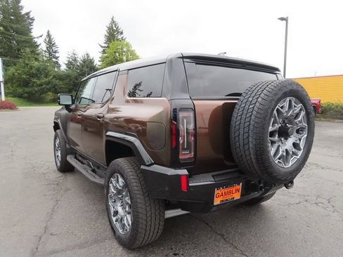 Used 2024 GMC Hummer EV 3X w/ LPO, Illumination Package AWD/4WD image 5