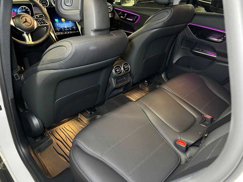 Certified 2025 Mercedes-Benz GLC 300 4MATIC image 20