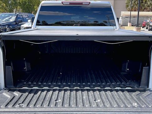 Used 2020 Chevrolet Silverado 2500 Custom w/ Custom Value Package image 34