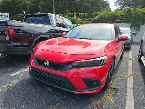 Used 2024 Honda Civic Sport Touring image 2