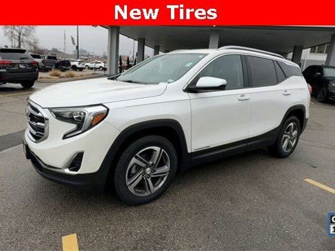 Used 2021 GMC Terrain SLT image 5