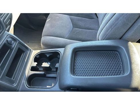 Used 2006 GMC Sierra 1500 SLE w/ Light Duty Power Package image 17