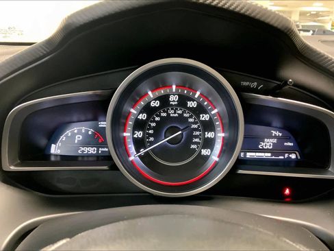 Used 2016 MAZDA MAZDA3 i Touring image 25