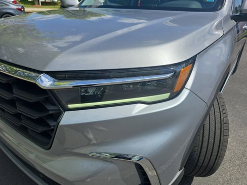 Used 2025 Honda Pilot EX-L image 34