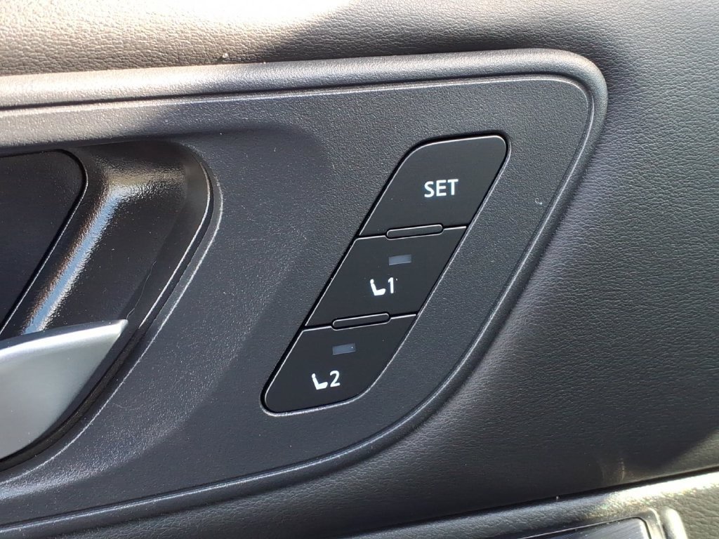 Certified 2023 Nissan Rogue SL w/ SL Premium Package AWD/4WD image 19