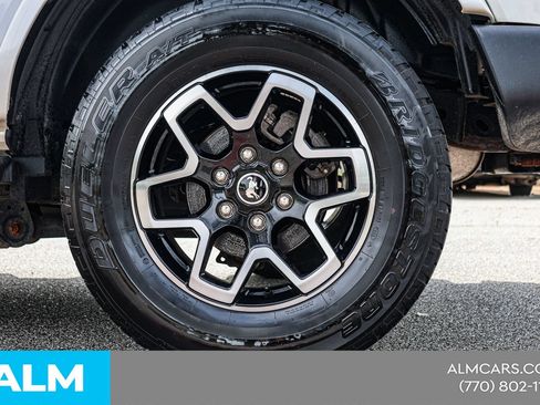 Used 2023 Ford Bronco Outer Banks AWD/4WD image 16