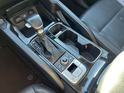 Used 2022 Kia Telluride S image 37