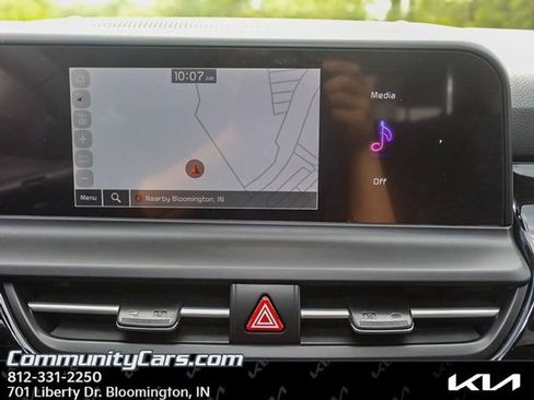 Certified 2025 Kia Seltos X-Line image 14