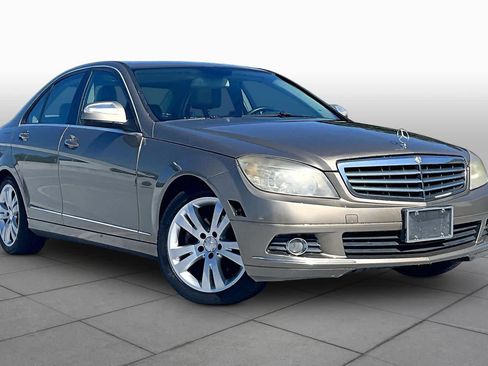 Used 2009 Mercedes-Benz C 300 4MATIC Sedan image 2