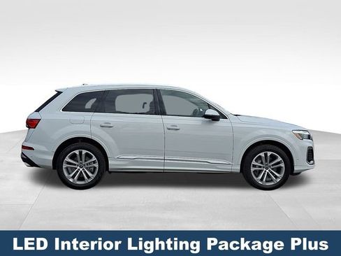 Used 2025 Audi Q7 3.0T Premium Plus image 9