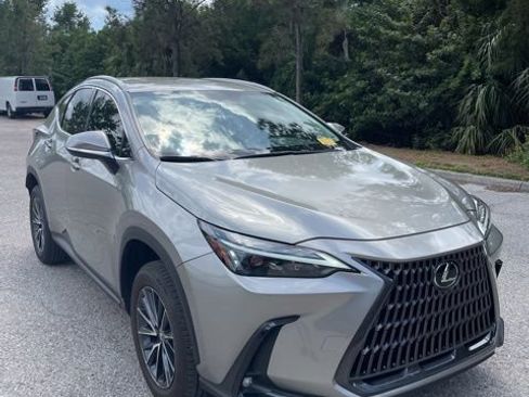 Used 2024 Lexus NX 250 FWD w/ Towing Package (2000 Lbs) image 5