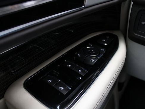 Certified 2022 Lincoln Navigator Black Label image 20