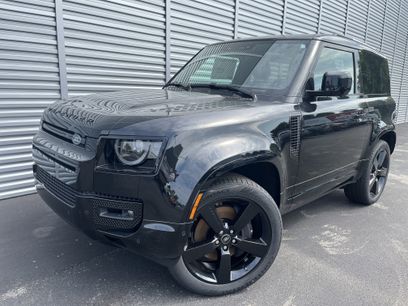 New 2025 Land Rover Defender 90 X-Dynamic SE