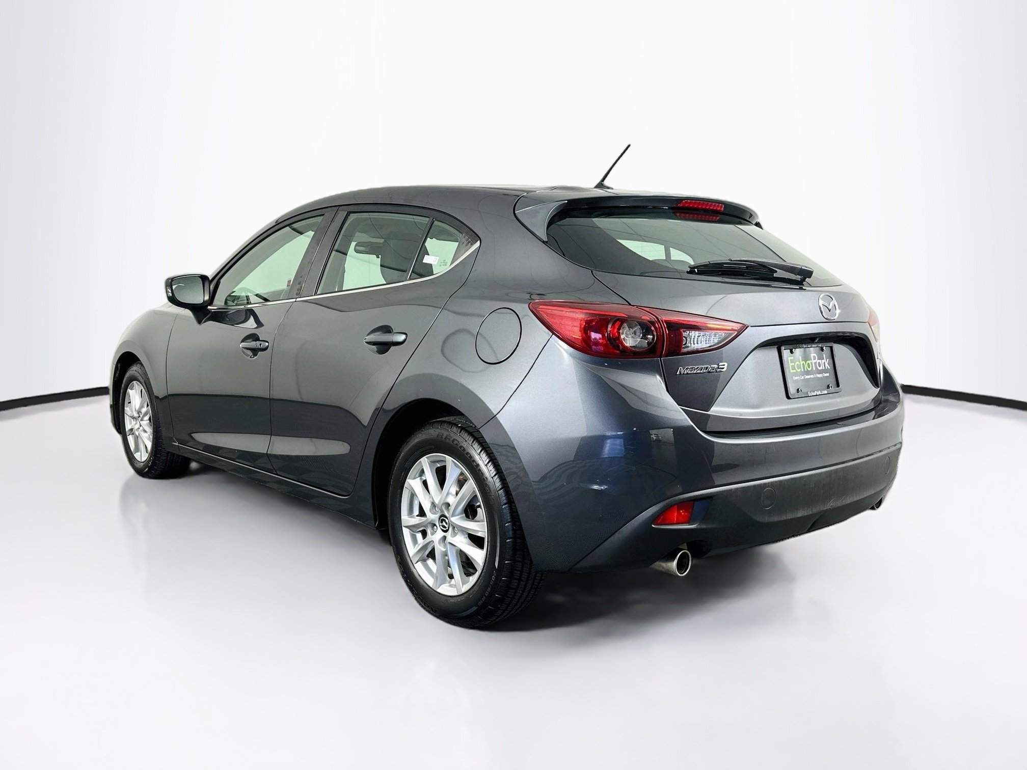 Used 2016 MAZDA MAZDA3 i Touring FWD image 5