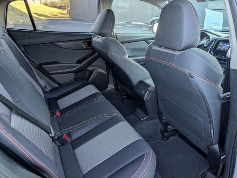 Used 2021 Subaru Crosstrek 2.0i Premium image 28