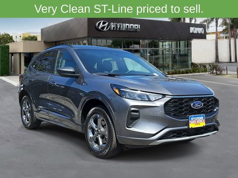Used 2024 Ford Escape ST-Line AWD/4WD image 1
