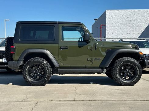 Used 2023 Jeep Wrangler Willys image 2