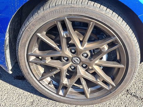 Used 2025 Nissan Altima 2.5 SR FWD image 9
