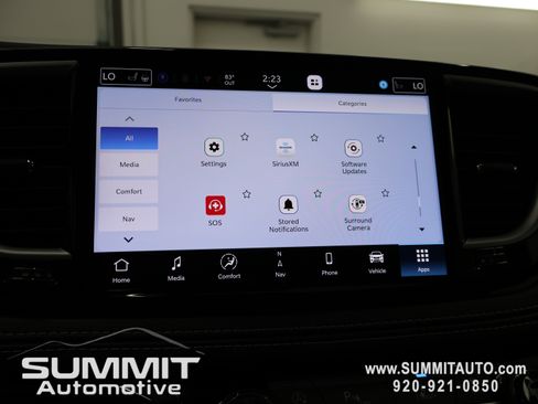 New 2027 Chrysler Pacifica Limited AWD/4WD image 76