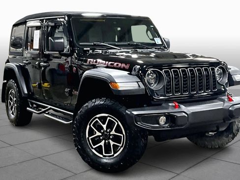 Used 2024 Jeep Wrangler Unlimited Rubicon image 2