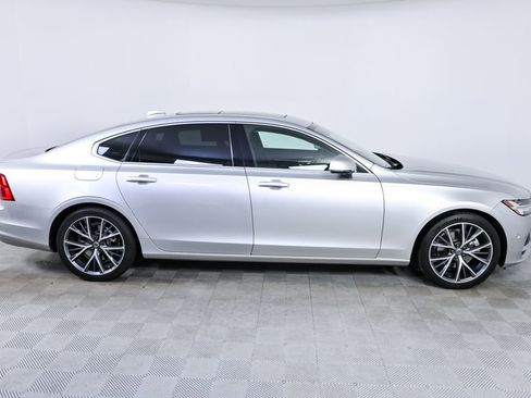 Used 2018 Volvo S90 T5 Momentum w/ Convenience Package AWD/4WD image 26