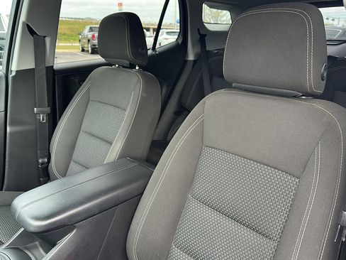 Used 2022 GMC Terrain SLE image 14