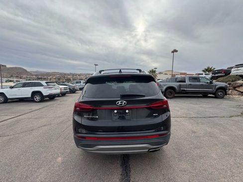 Used 2023 Hyundai Santa Fe SEL image 4