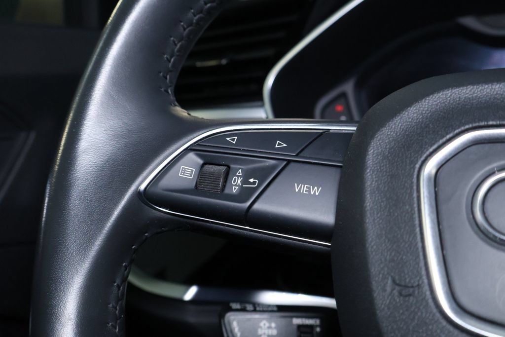 Used 2020 Audi Q3 2.0T Prestige w/ Prestige Package AWD/4WD image 22