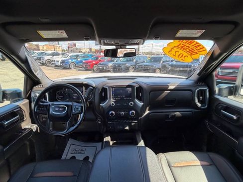 Used 2023 GMC Sierra 2500 AT4 w/ Gooseneck/5TH Wheel Package AWD/4WD image 46