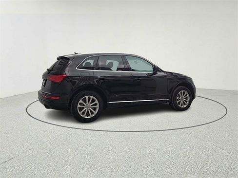 Used 2016 Audi Q5 2.0T Premium Plus w/ Technology Package image 8