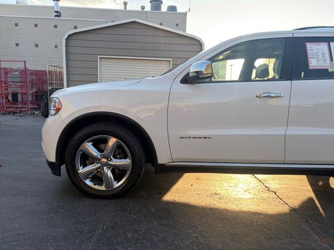 Used 2013 Dodge Durango Citadel w/ Technology Group AWD/4WD image 10