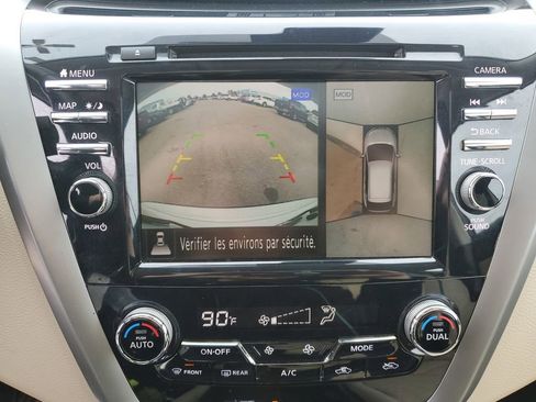 Used 2021 Nissan Murano Platinum image 16