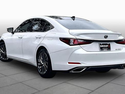 Used 2024 Lexus ES 350 Ultra Luxury w/ Accessory Package (Z2) FWD image 12