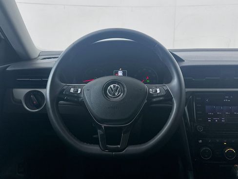 Used 2021 Volkswagen Passat 2.0T SE image 18