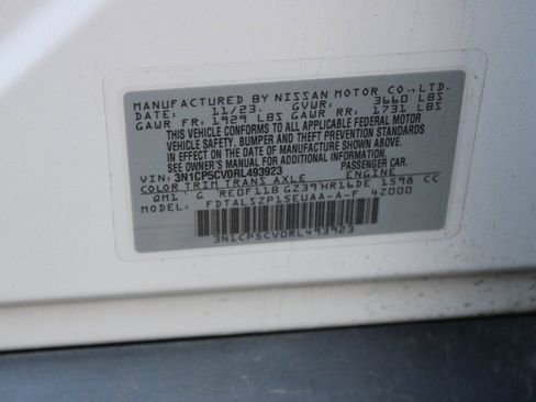 Used 2024 Nissan Kicks SV image 27