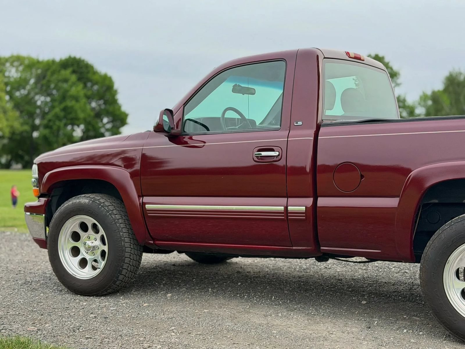 Used 2001 Chevrolet Silverado 1500 LS w/ Off-Road Chassis Pkg AWD/4WD image 16