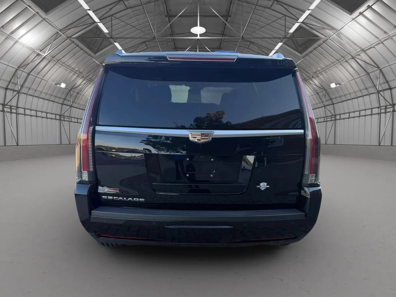 Used 2019 Cadillac Escalade Premium Luxury AWD/4WD image 7