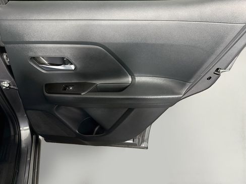 Used 2026 Nissan Kicks SV FWD image 28