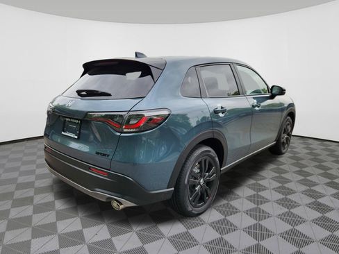 New 2026 Honda HR-V Sport image 4
