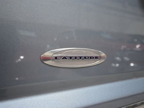 Used 2012 Jeep Liberty Sport image 7