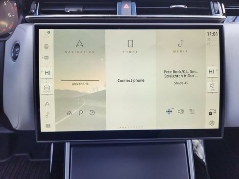 Used 2026 Land Rover Range Rover Velar S AWD/4WD image 17