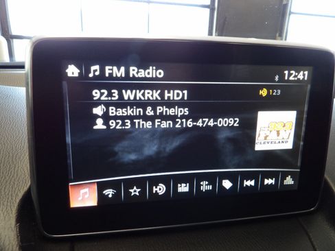 Used 2017 MAZDA CX-3 Sport image 33