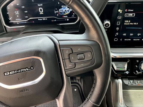 Used 2024 GMC Sierra 2500 Denali Ultimate AWD/4WD image 15