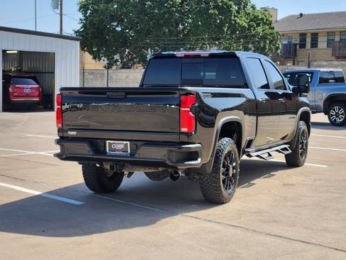 Used 2025 Chevrolet Silverado 2500 LT w/ Trail Boss Package AWD/4WD image 14